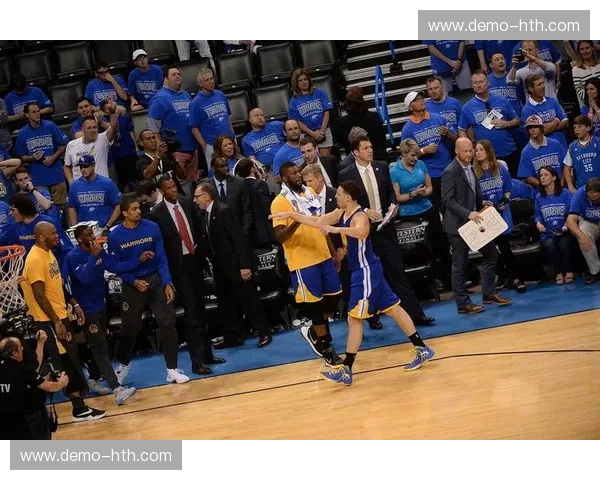 传奇重燃：勇士vs骑士15，不仅仅是篮球，是关于梦想与荣耀的史诗